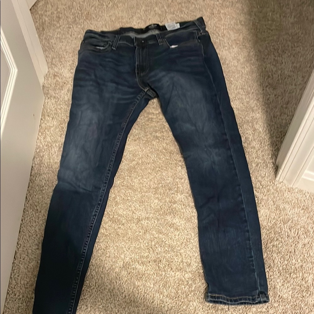 NEVER WORN